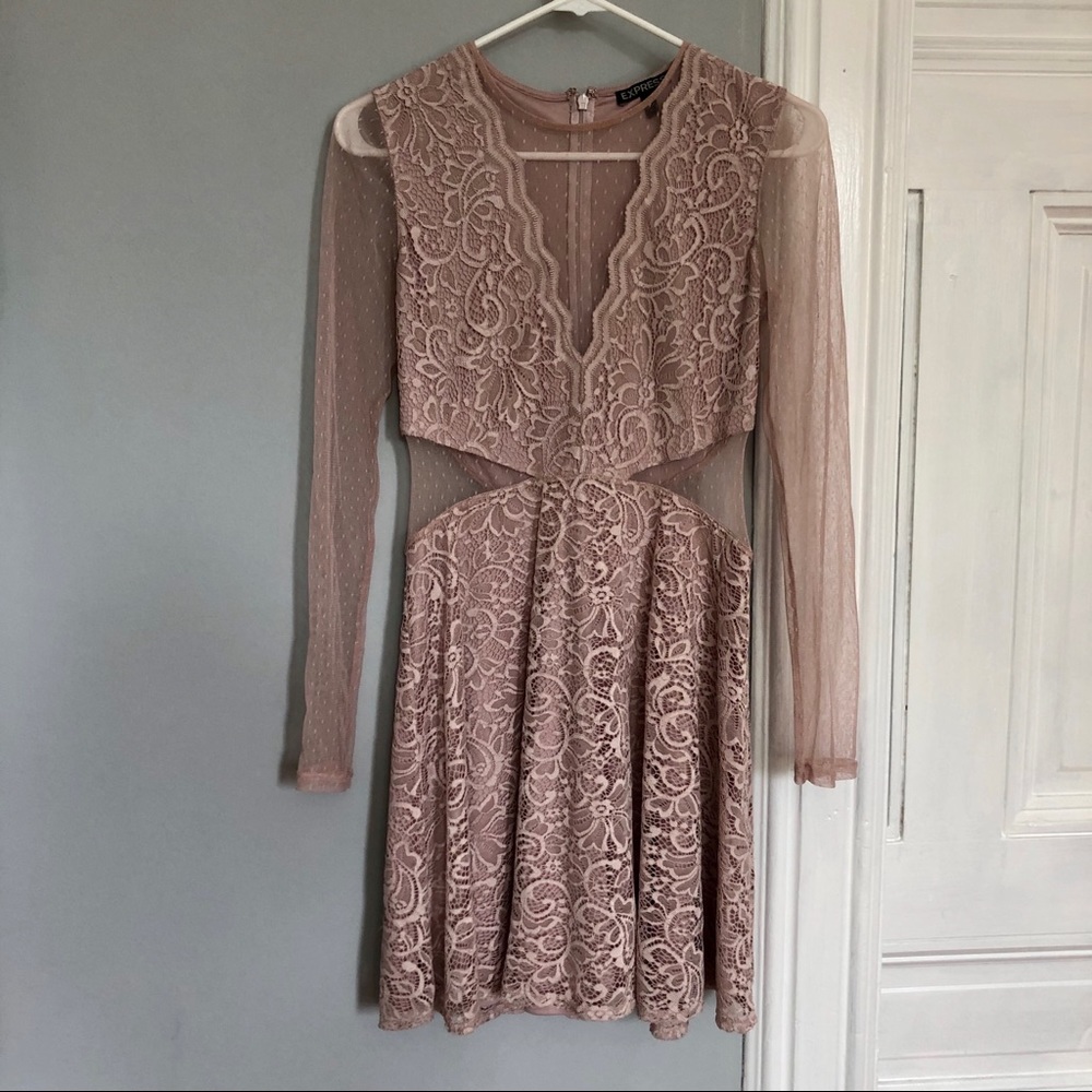 EXPRESS  SEXY 💋Dress!💋 lacy mauve